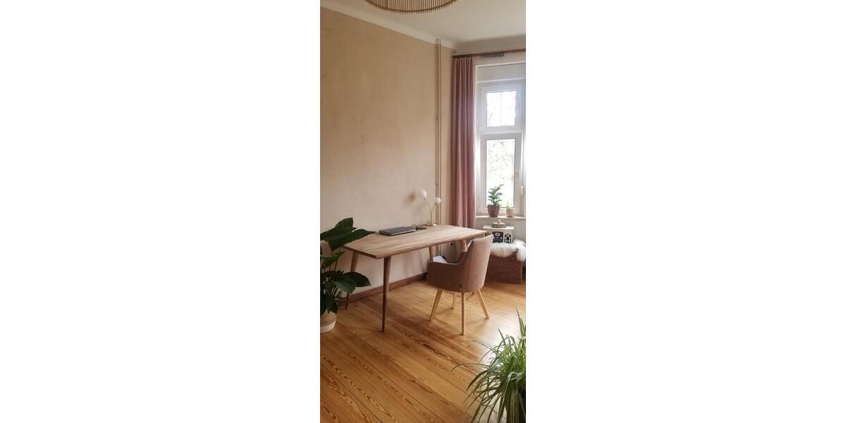 Hochparterre Apolda - 4 Zimmer, 160 m&sup2;, 1.450&euro; | Angebot:26026073