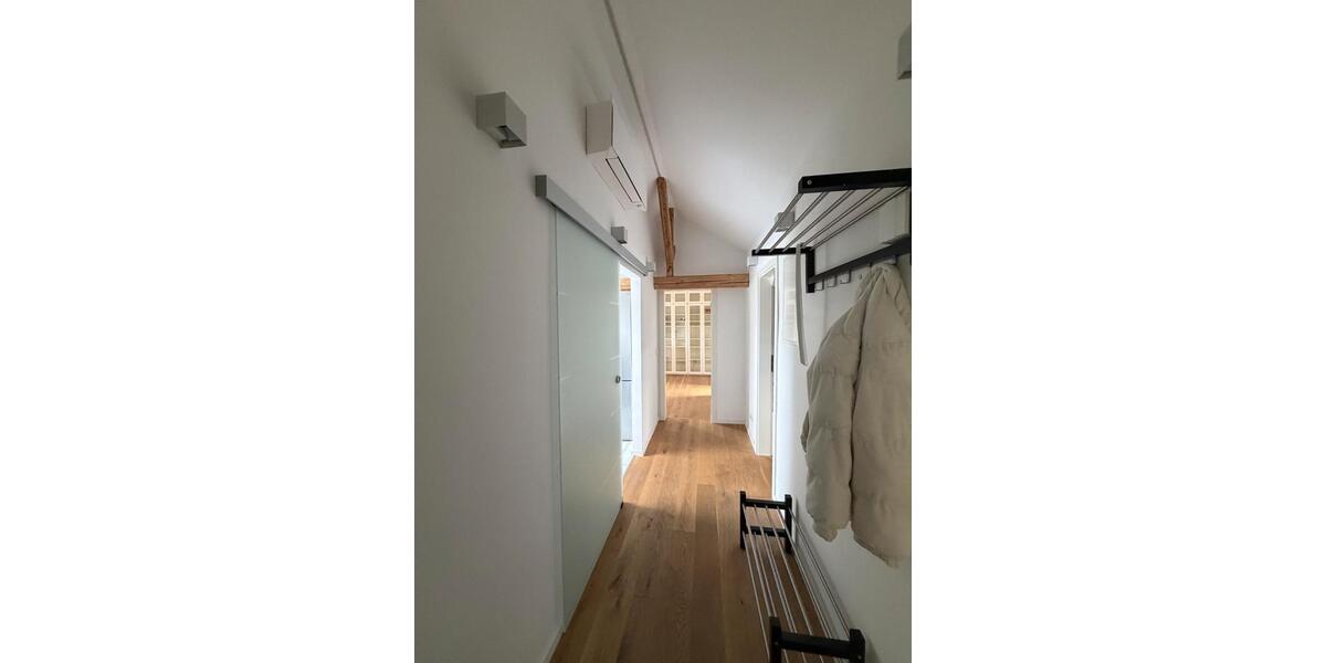 Dachgeschoßwohnung Karlsruhe Knielingen - 2.5 Zimmer, 55 m&sup2;, 1.200&euro; | Angebot:26619542