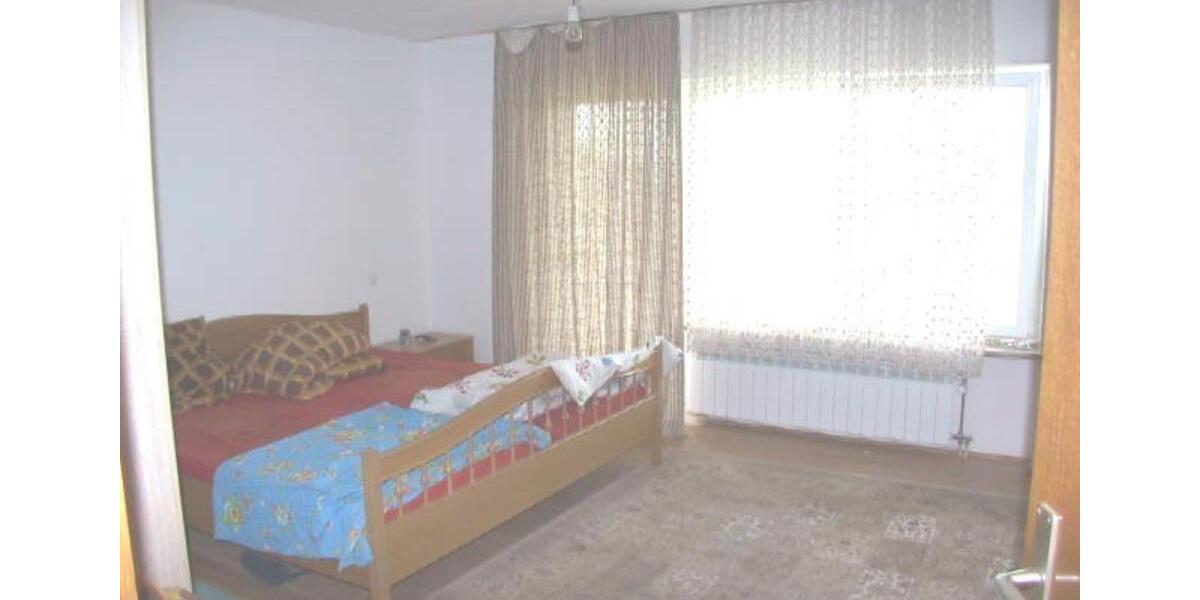 Etagenwohnung Rotthalmünster - 6 Zimmer, 153 m&sup2;, 875&euro; | Angebot:25614062