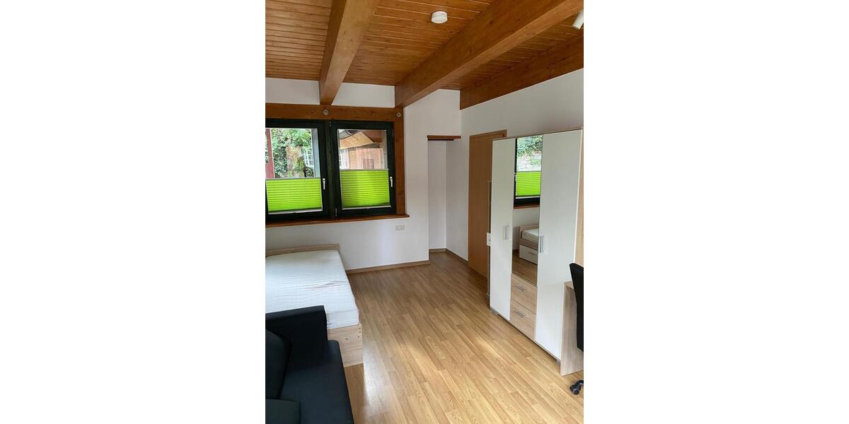 Wohnen auf Zeit Mosbach - 20 Zimmer, 50 m&sup2;, 350&euro; | Angebot:26634812