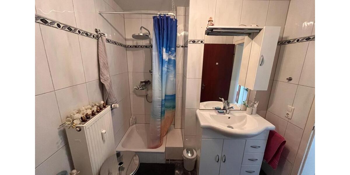 Etagenwohnung Bergheim Ahe - 3 Zimmer, 84 m&sup2;, 672&euro; | Angebot:25044416