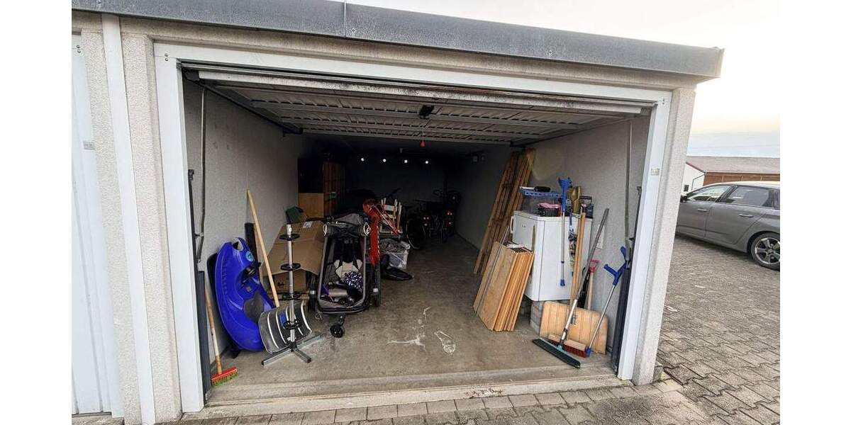 Etagenwohnung Neumarkt in der Oberpfalz / Rittershof Rittershof - 4 Zimmer, 108 m&sup2;, 800&euro; | Angebot:25780831