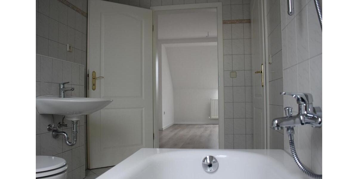 Etagenwohnung Burgstädt - 2 Zimmer, 44 m&sup2;, 255&euro; | Angebot:25790163