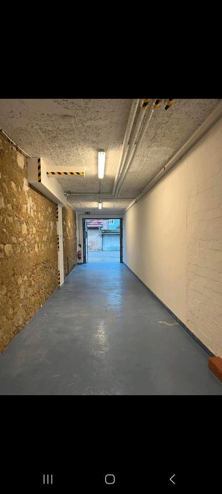 Halle zu Miete, 138 qm, mit Stromanschluss und Sanitär