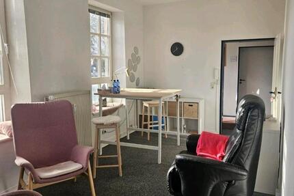 Gewerbeobjekt Emden Rysumer Landstraße - 300&euro; | Angebot:25659611