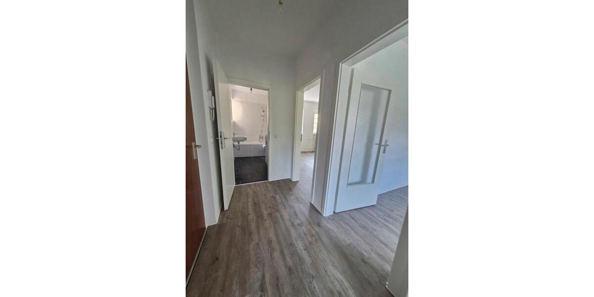 Etagenwohnung Magdeburg Diesdorf - 2 Zimmer, 52 m&sup2;, 364&euro; | Angebot:26585226