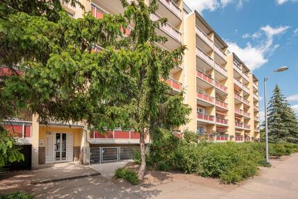 Wohnung Neubrandenburg Datzeberg - 3 Zimmer, 63 m&sup2;, 314&euro; | Angebot:26278038