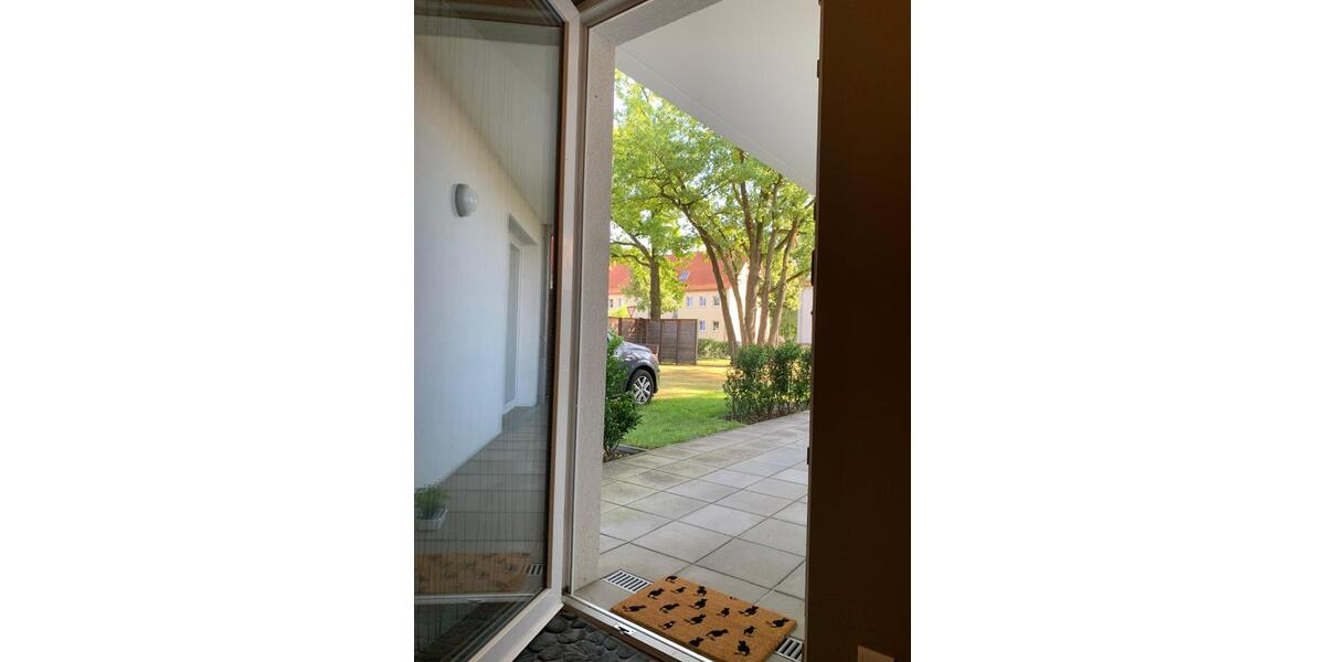 Erdgeschoßwohnung Königs Wusterhausen - 1.5 Zimmer, 49 m&sup2;, 930&euro; | Angebot:24901863