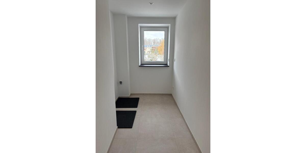 Maisonettenwohnung Niederzier - 2 Zimmer, 96 m&sup2;, 940&euro; | Angebot:25311551