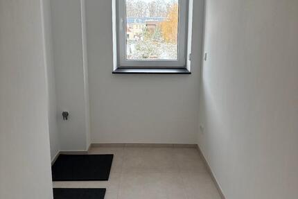 Wohnung Niederzier - 2 Zimmer, 96 m&sup2;, 940&euro; | Angebot:25311551