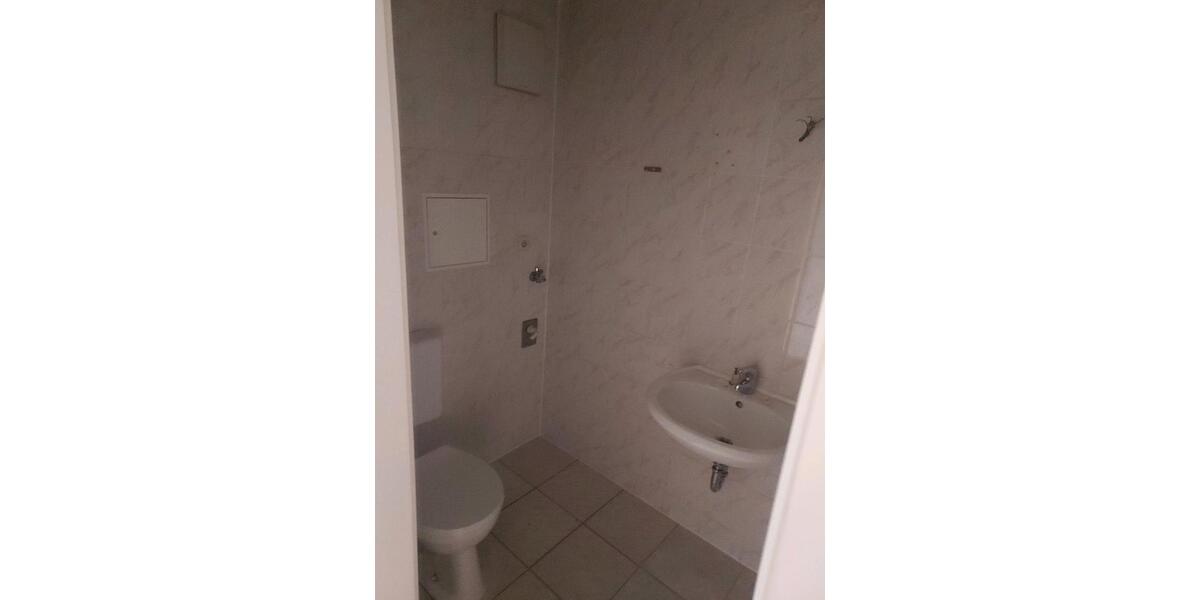 Dachgeschoßwohnung Reichenbach im Vogtland Obermylau - 5 Zimmer, 98 m&sup2;, 680&euro; | Angebot:26652956