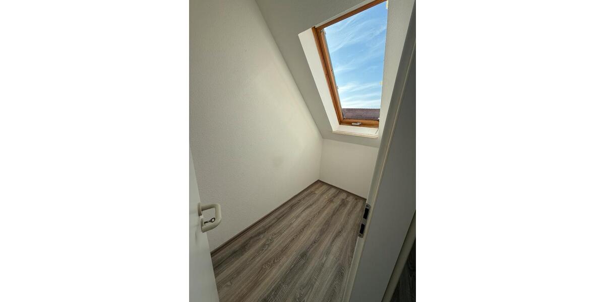 Etagenwohnung Eisleben (Lutherstadt) - 2 Zimmer, 49 m&sup2;, 320&euro; | Angebot:25782205