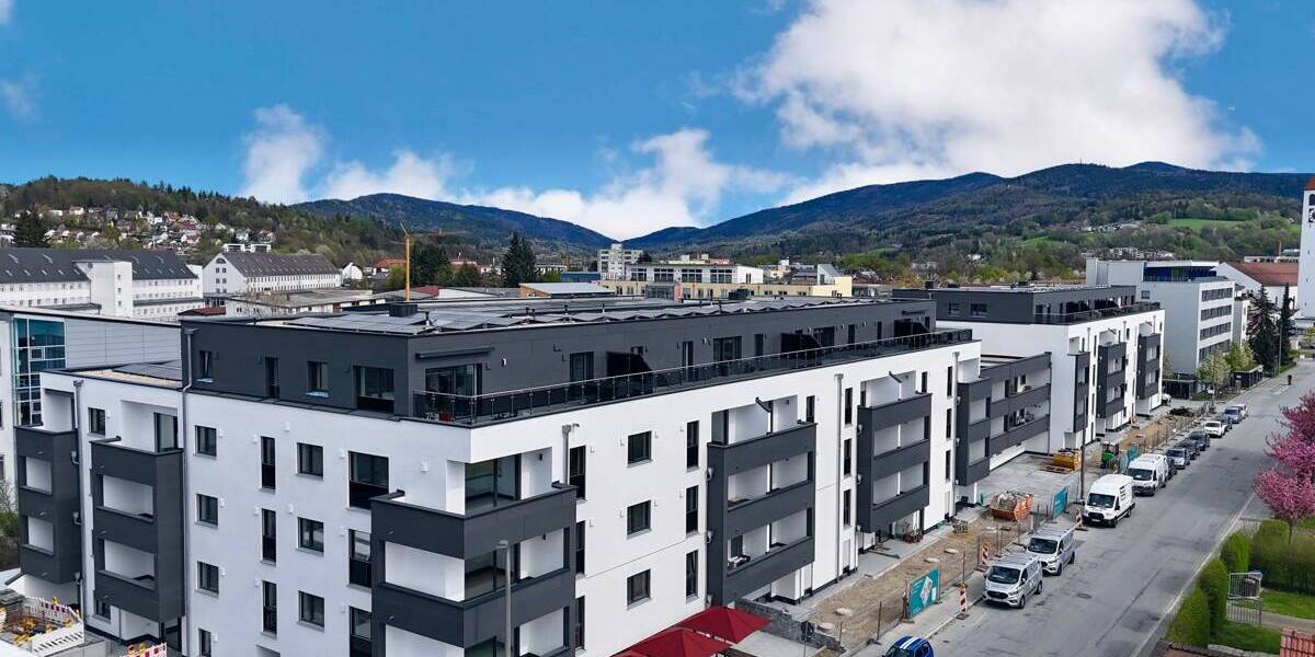 Etagenwohnung Deggendorf - 2 Zimmer, 72 m&sup2;, 890&euro; | Angebot:25671558