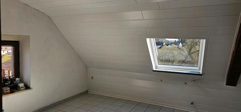Dachgeschoßwohnung Sankt Wendel - 1 Zimmer, 100 m&sup2;, 700&euro; | Angebot:26461693