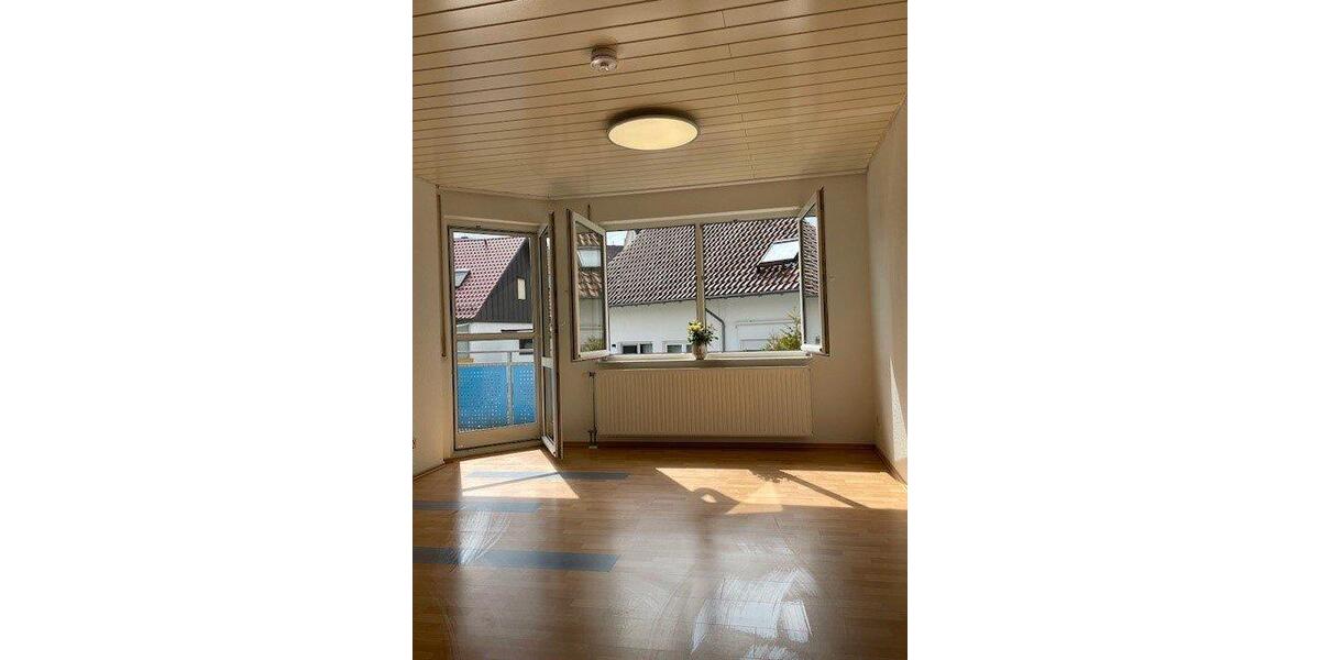 Etagenwohnung Backnang - 2 Zimmer, 44 m&sup2;, 690&euro; | Angebot:26024511