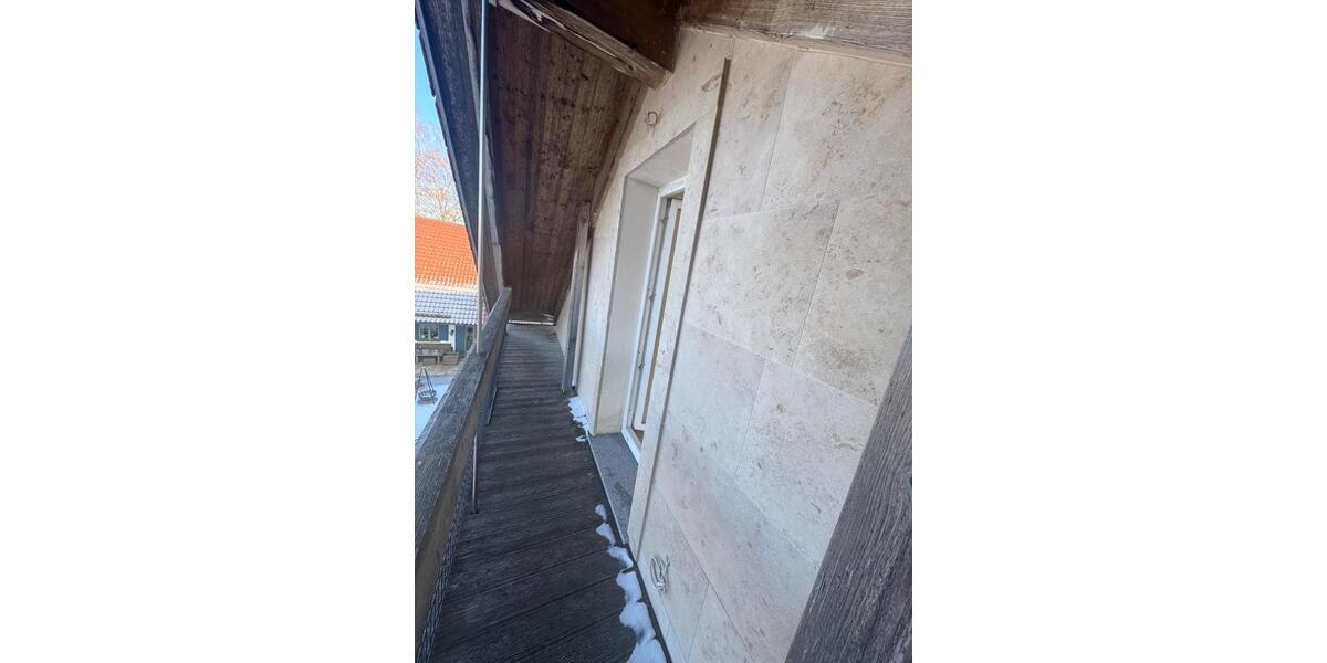 Dachgeschoßwohnung Mindelheim - 2 Zimmer, 105 m&sup2;, 899&euro; | Angebot:24877766