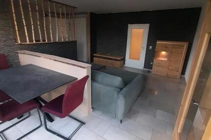 Vollständig möblierte Wohnung mit Garten 1 zimmer