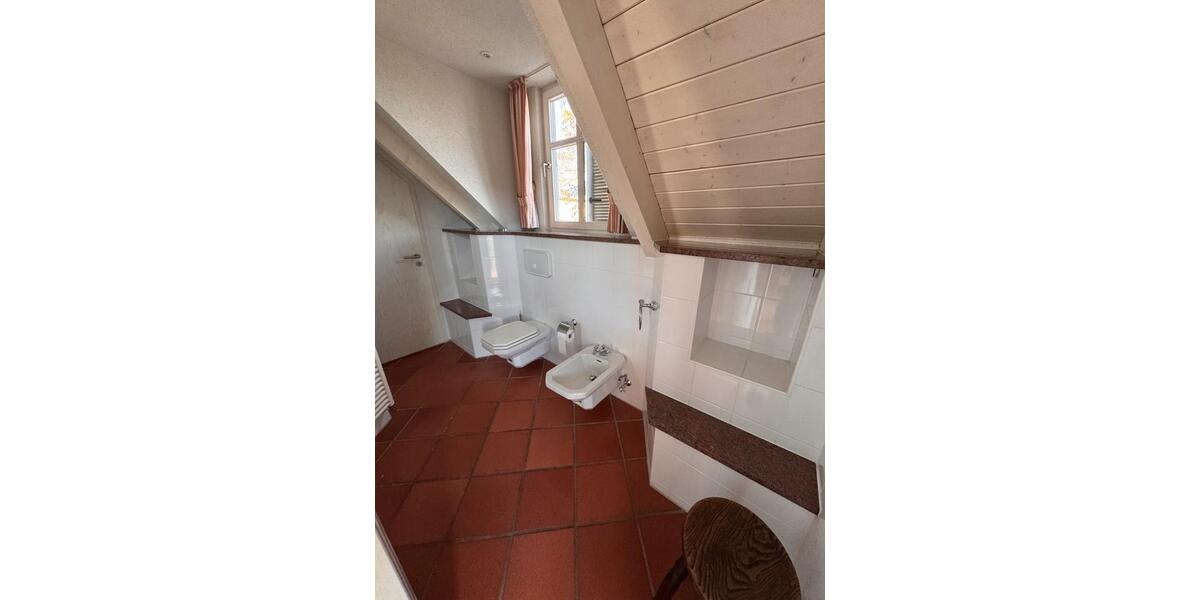 Einfamilienhaus Wunstorf - 4 Zimmer, 140 m&sup2;, 2.600&euro; | Angebot:27610283