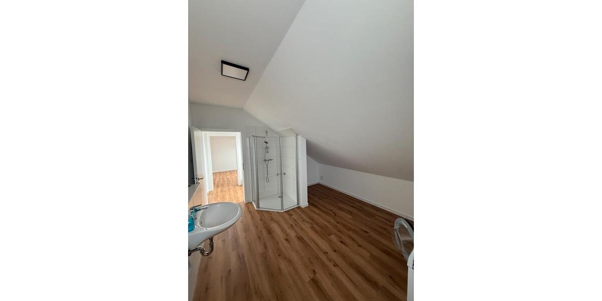 Dachgeschoßwohnung Bodenwöhr - 2 Zimmer, 72 m&sup2;, 648&euro; | Angebot:26614902