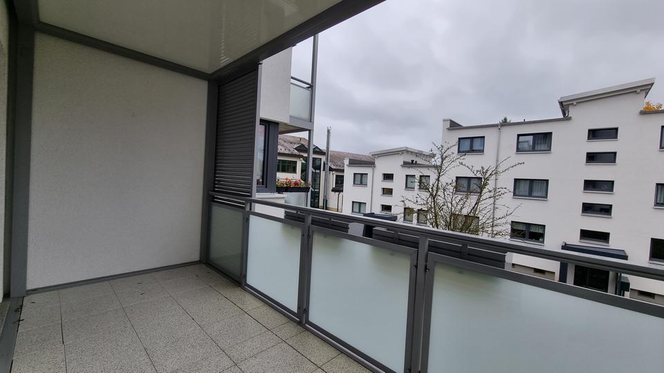 Modernes Wohnen mit Balkon im EG 2 zimmer