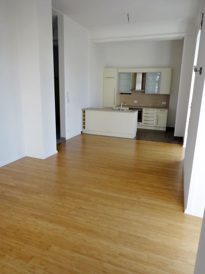 Altbau Loft Wohnung am Lech x3: 73+82+64 qm, kernsaniert, Balkon, Parkett, Küche, ruhig, nähe KUKA, provisionsfrei 3 zimmer
