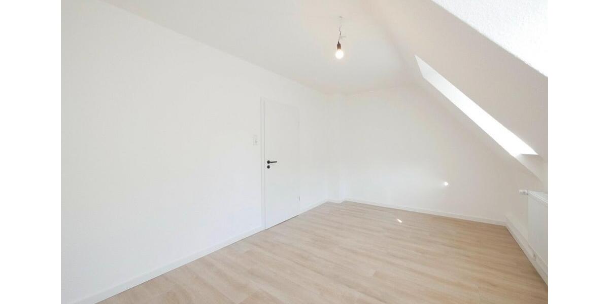 Dachgeschoßwohnung Höxter - 2 Zimmer, 50 m&sup2;, 440&euro; | Angebot:26564939