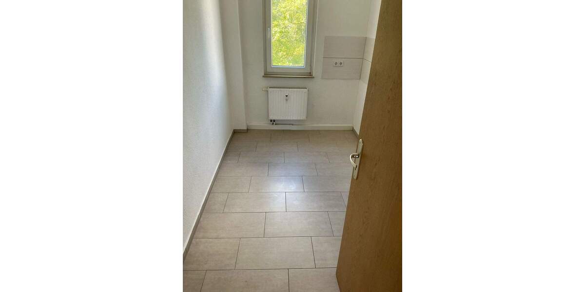 Etagenwohnung Bitterfeld-Wolfen Wolfen - 2 Zimmer, 46 m&sup2;, 323&euro; | Angebot:25706261