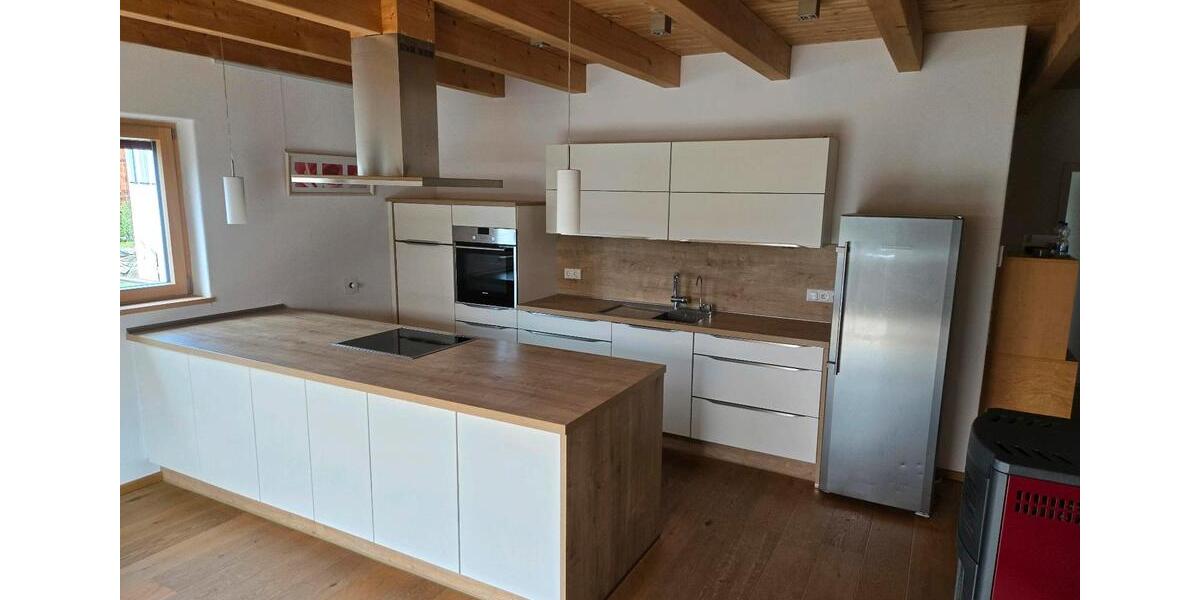 Etagenwohnung Salzweg - 3 Zimmer, 1.500&euro; | Angebot:23382285