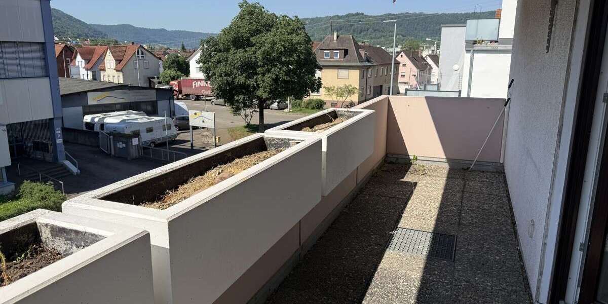 Etagenwohnung Geislingen an der Steige - 3 Zimmer, 81 m&sup2;, 800&euro; | Angebot:27130372