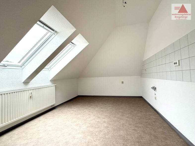 Etagenwohnung Gornsdorf - 2 Zimmer, 60 m&sup2;, 350&euro; | Angebot:25776704