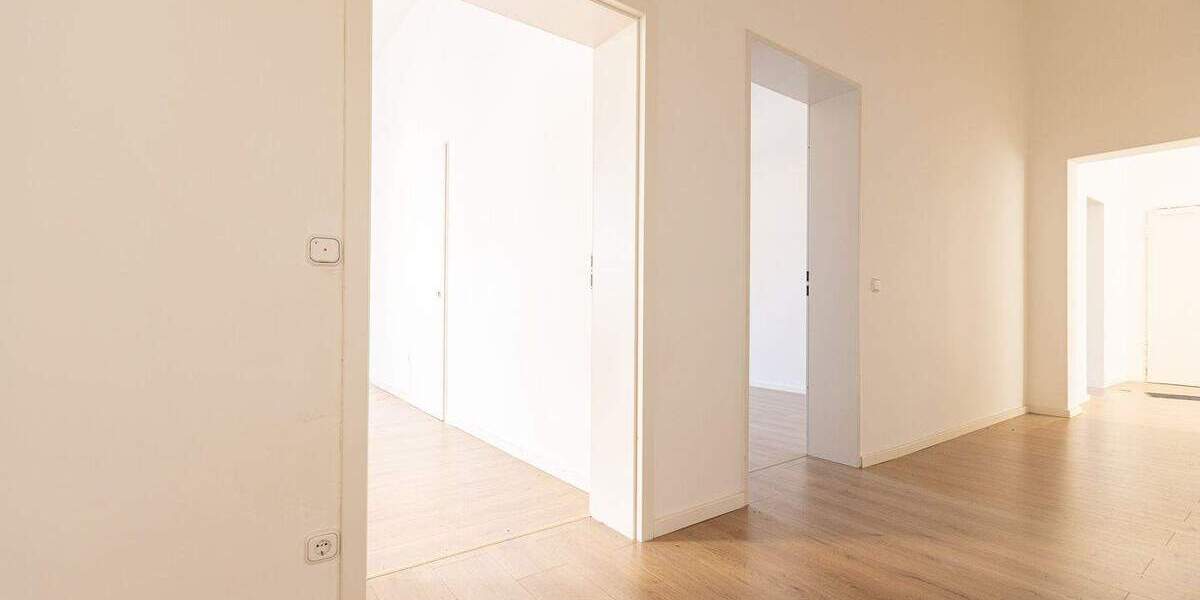 Gewerbeobjekt Torgau - 4 Zimmer, 167 m&sup2;, 1.169&euro; | Angebot:25740606