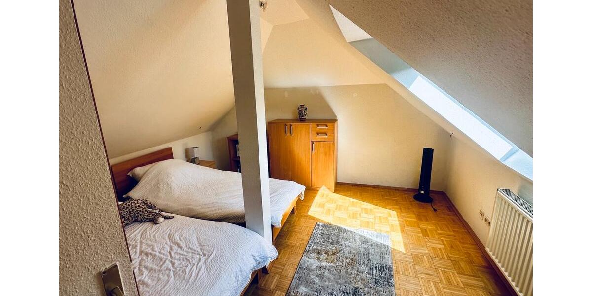 Dachgeschoßwohnung Fulda Aschenberg - 3 Zimmer, 61 m&sup2;, 500&euro; | Angebot:26694095
