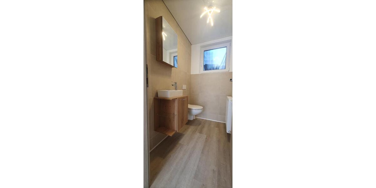 Einfamilienhaus Zweibrücken - 4 Zimmer, 150 m&sup2;, 1.300&euro; | Angebot:24490278