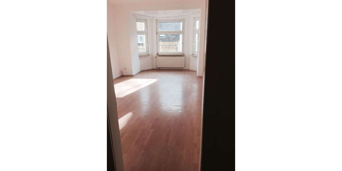 Etagenwohnung Hildesheim Neustadt - 3 Zimmer, 83 m&sup2;, 700&euro; | Angebot:25275845