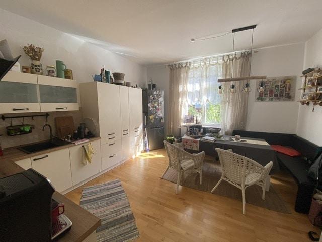 Erdgeschoßwohnung Friedrichroda - 3 Zimmer, 108 m&sup2;, 930&euro; | Angebot:25975037