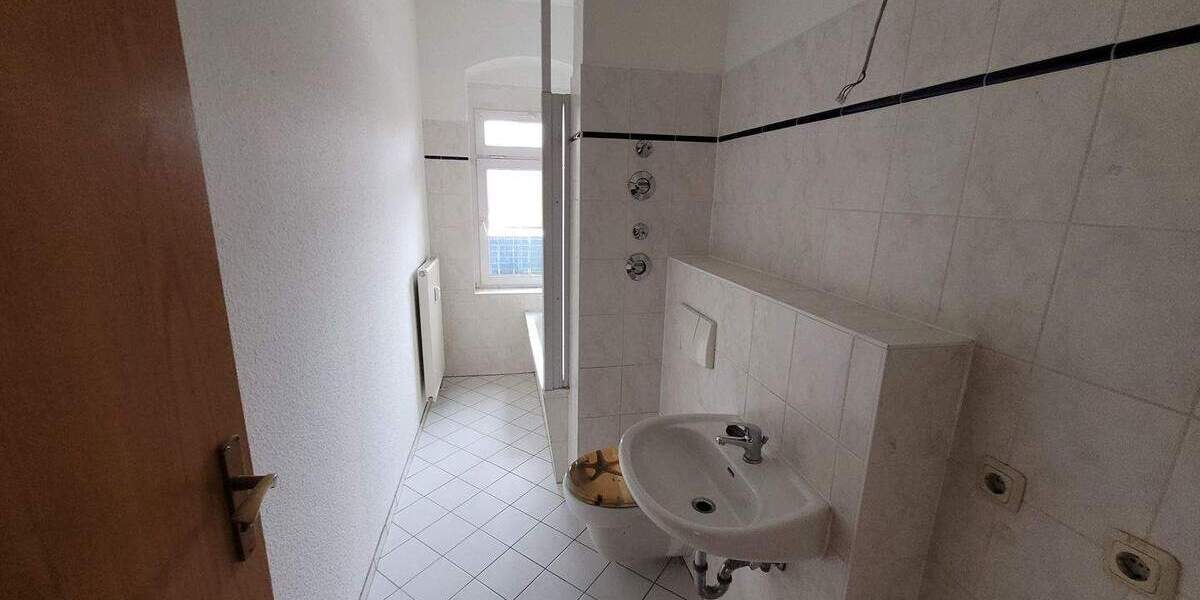 Etagenwohnung Pirna Sonnenstein - 3 Zimmer, 77 m&sup2;, 615&euro; | Angebot:25176312