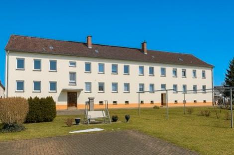 Erdgeschoßwohnung Pößneck - 3 Zimmer, 62 m&sup2;, 434&euro; | Angebot:25747750