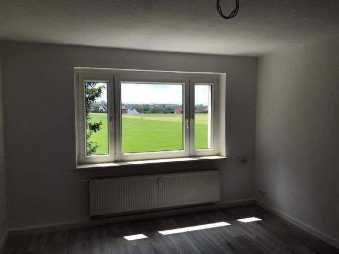 Etagenwohnung Glauchau Reinholdshain - 5 Zimmer, 105 m&sup2;, 640&euro; | Angebot:26834331