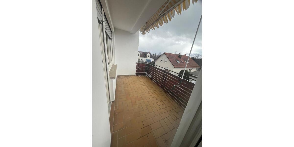 Etagenwohnung Baltmannsweiler - 4 Zimmer, 87 m&sup2;, 1.200&euro; | Angebot:26634518