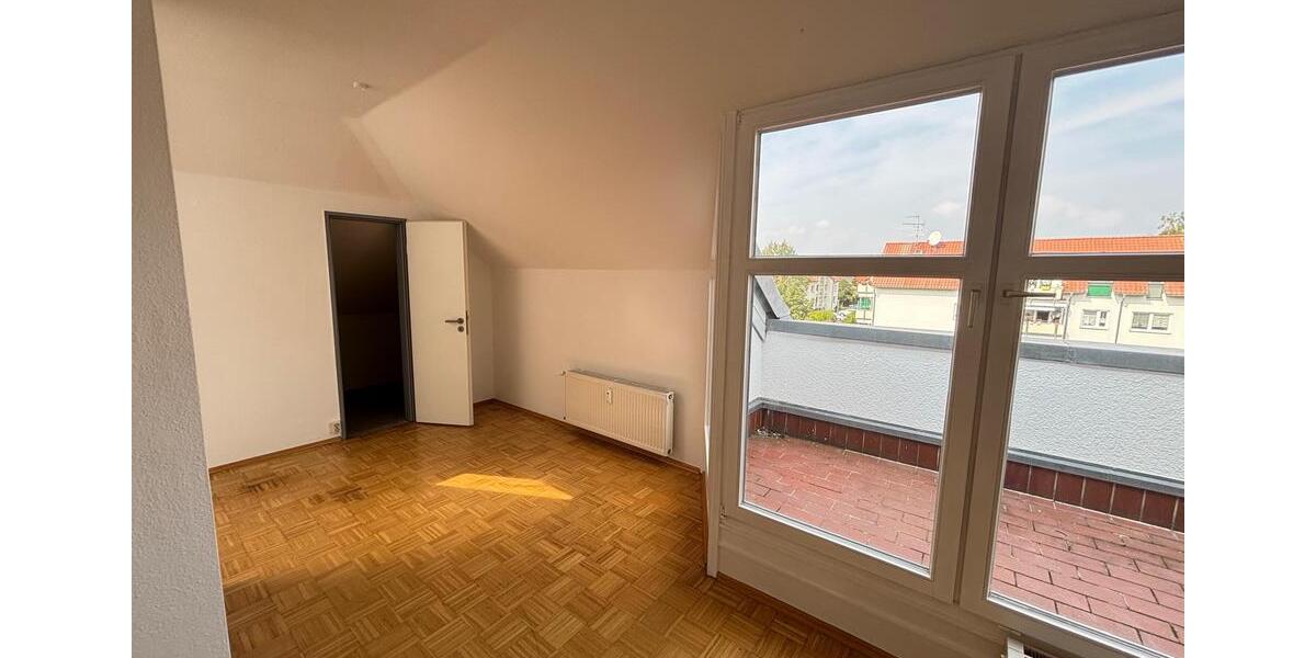 Helle 2-Raumwohnung mit Balkon in ruhiger Lage von Biederitz 2 zimmer