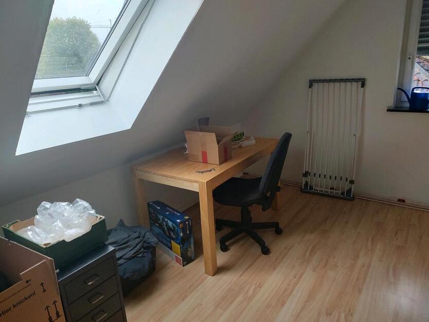 WG-Zimmer in Hamburg Sasel, WG, 20 QM Möbeliert nur Wbl. zimmer