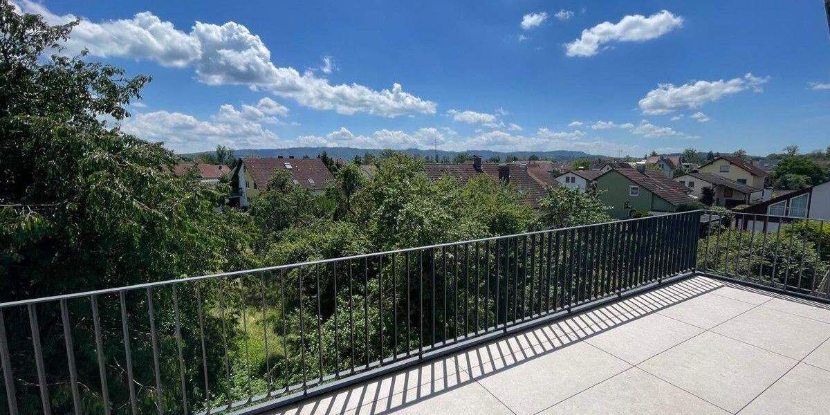 Etagenwohnung Radolfzell am Bodensee / Böhringen Böhringen - 3 Zimmer, 110 m&sup2;, 1.850&euro; | Angebot:24780578