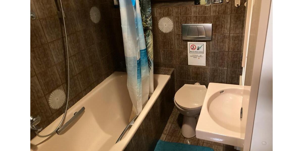 Etagenwohnung Kronach - 1 Zimmer, 16 m&sup2;, 390&euro; | Angebot:26230325