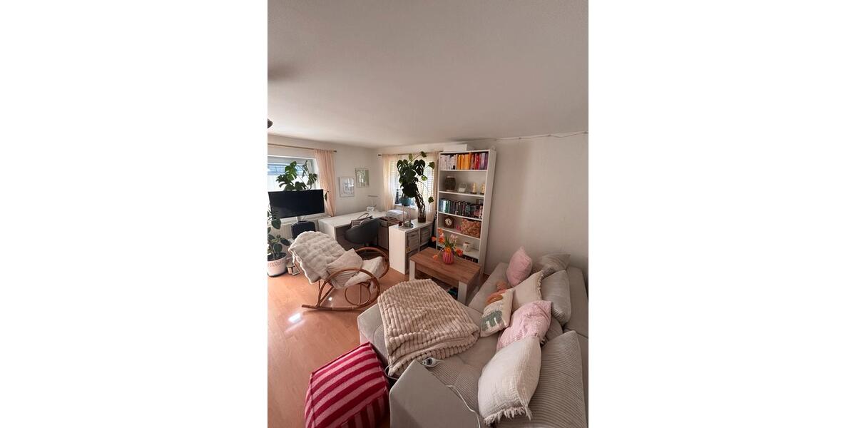 Etagenwohnung Siegen Weidenau - 1 Zimmer, 35 m&sup2;, 405&euro; | Angebot:25267749