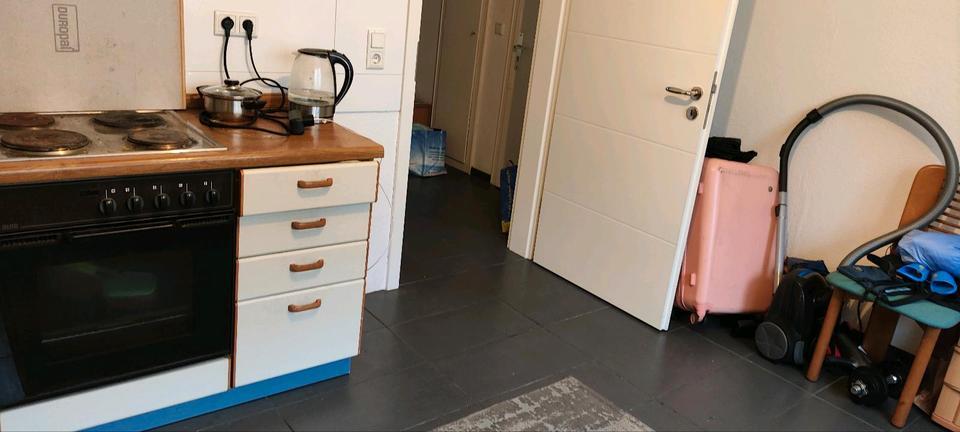 Sehr schöne 1,5 Wohnung mit Balkon ab 01.01.2026 zimmer