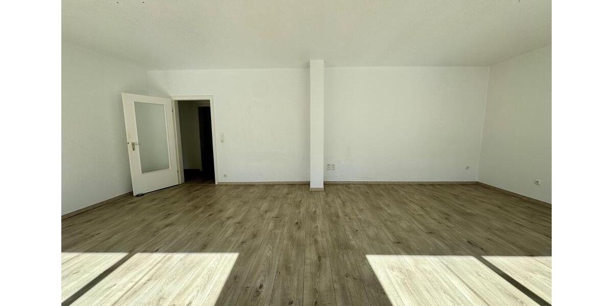 Etagenwohnung Nienburg (Weser) - 5 Zimmer, 107 m&sup2;, 990&euro; | Angebot:24347326