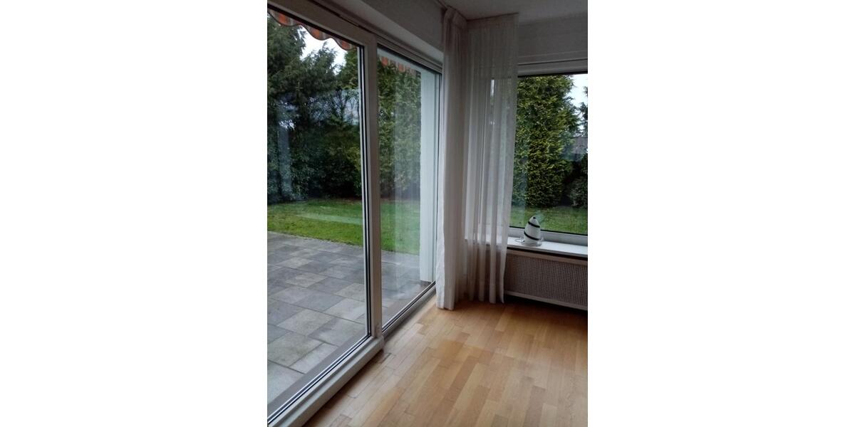 Wohnen auf Zeit Ratingen Lintorf - 4 Zimmer, 100 m&sup2;, 150&euro; | Angebot:24698404