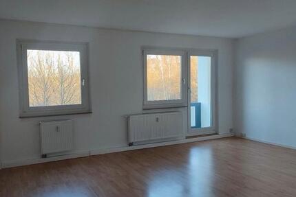 Wohnung Bad Waldsee - 3 Zimmer, 69 m&sup2;, 380&euro; | Angebot:25757534