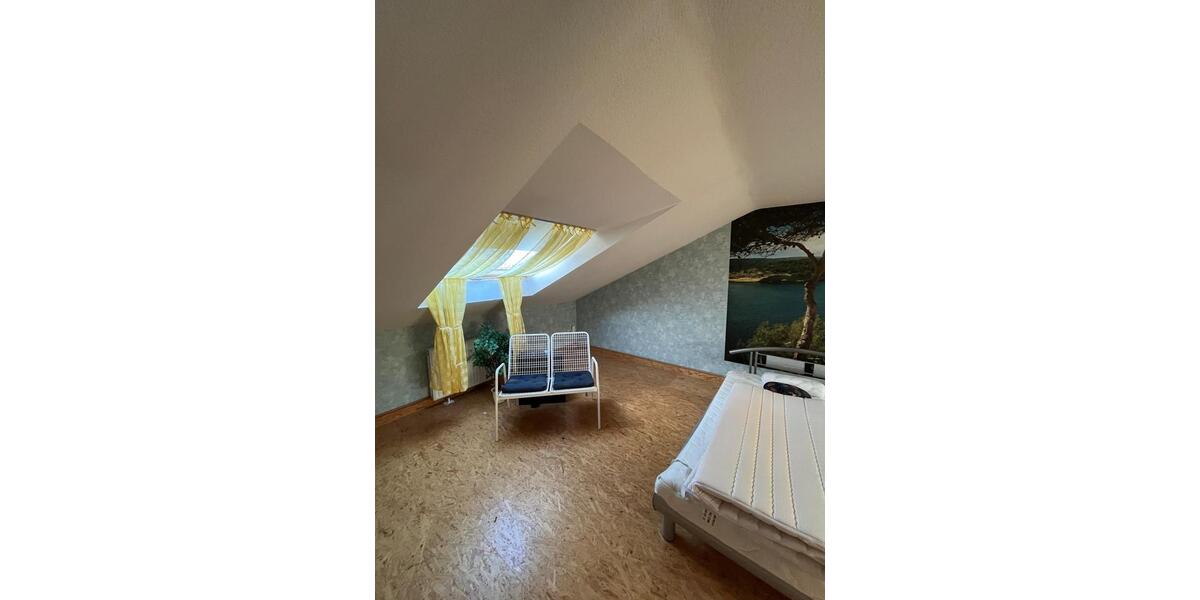 Maisonettenwohnung Nürnberg Eberhardshof - 4 Zimmer, 110 m&sup2;, 1.200&euro; | Angebot:25906819