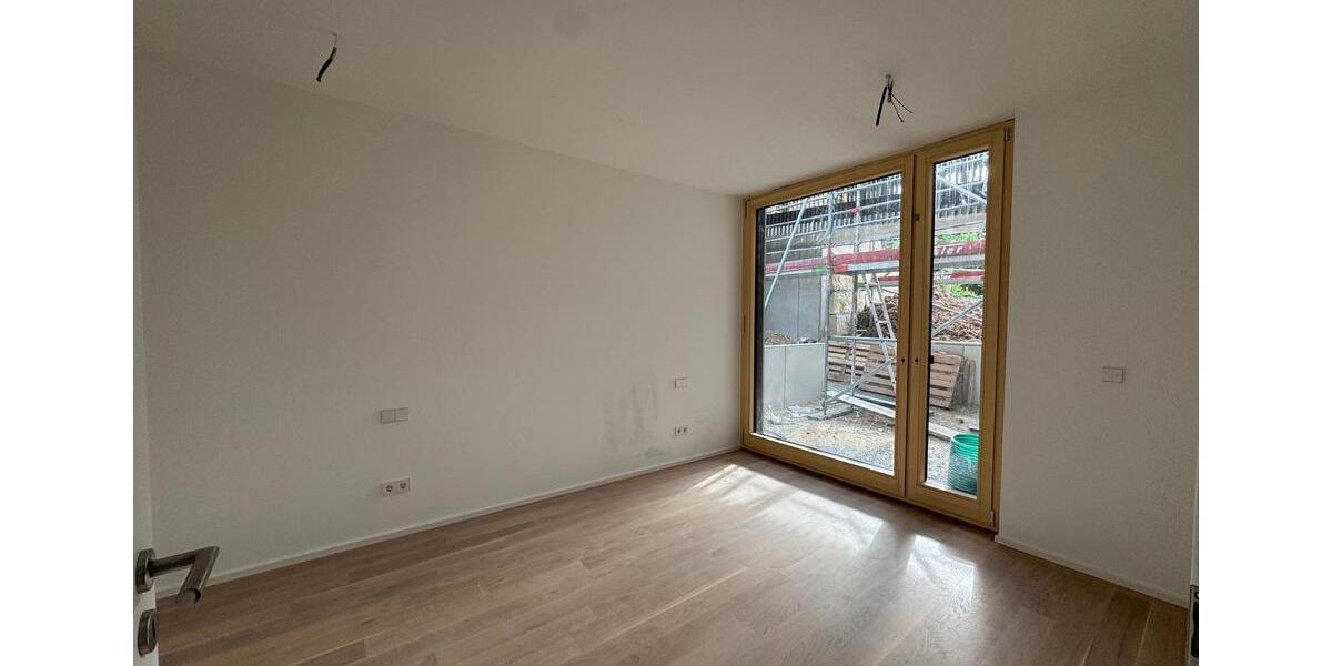 Etagenwohnung Esslingen am Neckar - 4 Zimmer, 141 m&sup2;, 2.940&euro; | Angebot:26727659